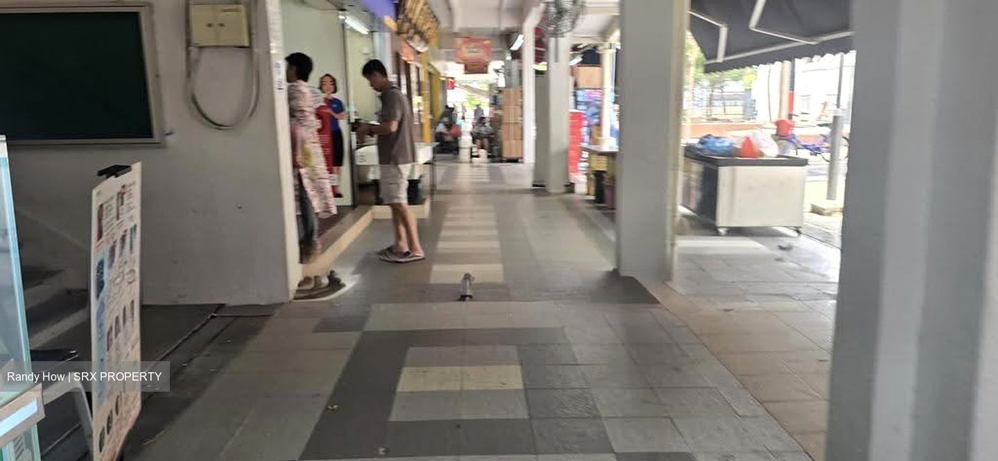 Tampines Street 81 (D18), Shop House #618926921